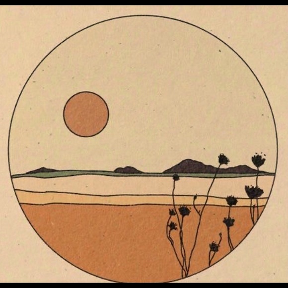 Meet your Posher, Sarah - Picture 1 of 1